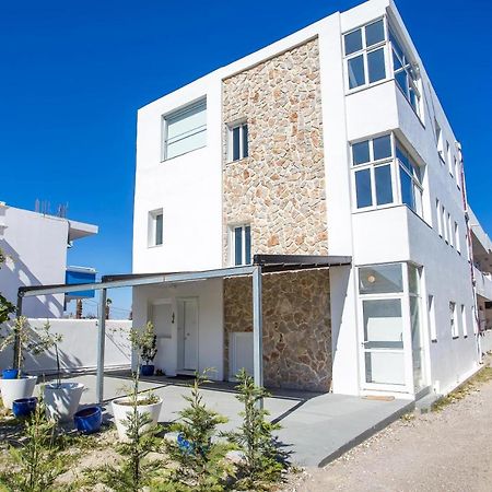 Ammos Luxury Suites 法里拉基 外观 照片