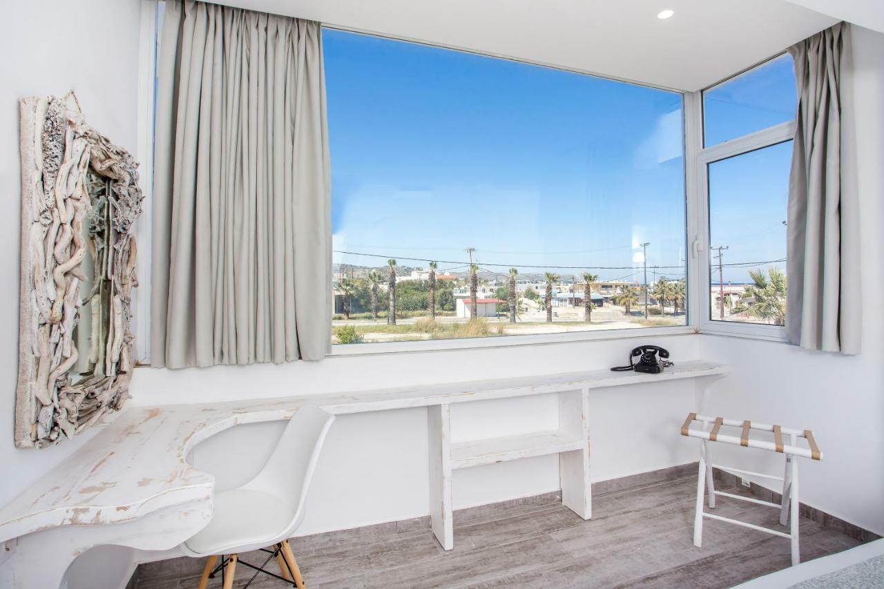 Ammos Luxury Suites 法里拉基 外观 照片