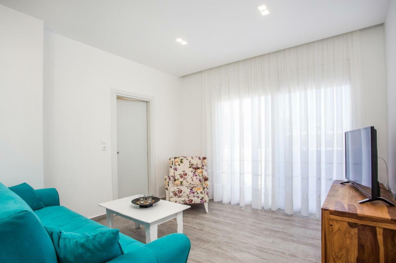 Ammos Luxury Suites 法里拉基 外观 照片