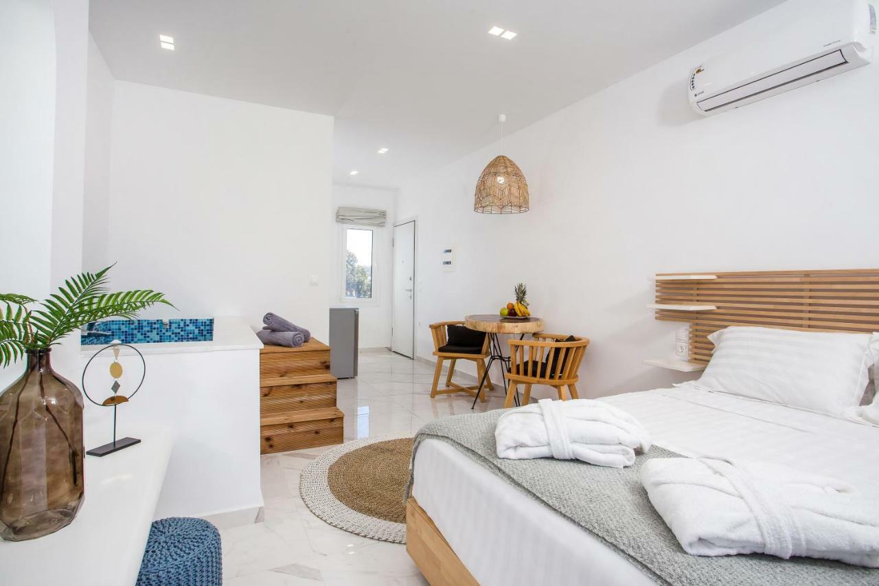 Ammos Luxury Suites 法里拉基 外观 照片