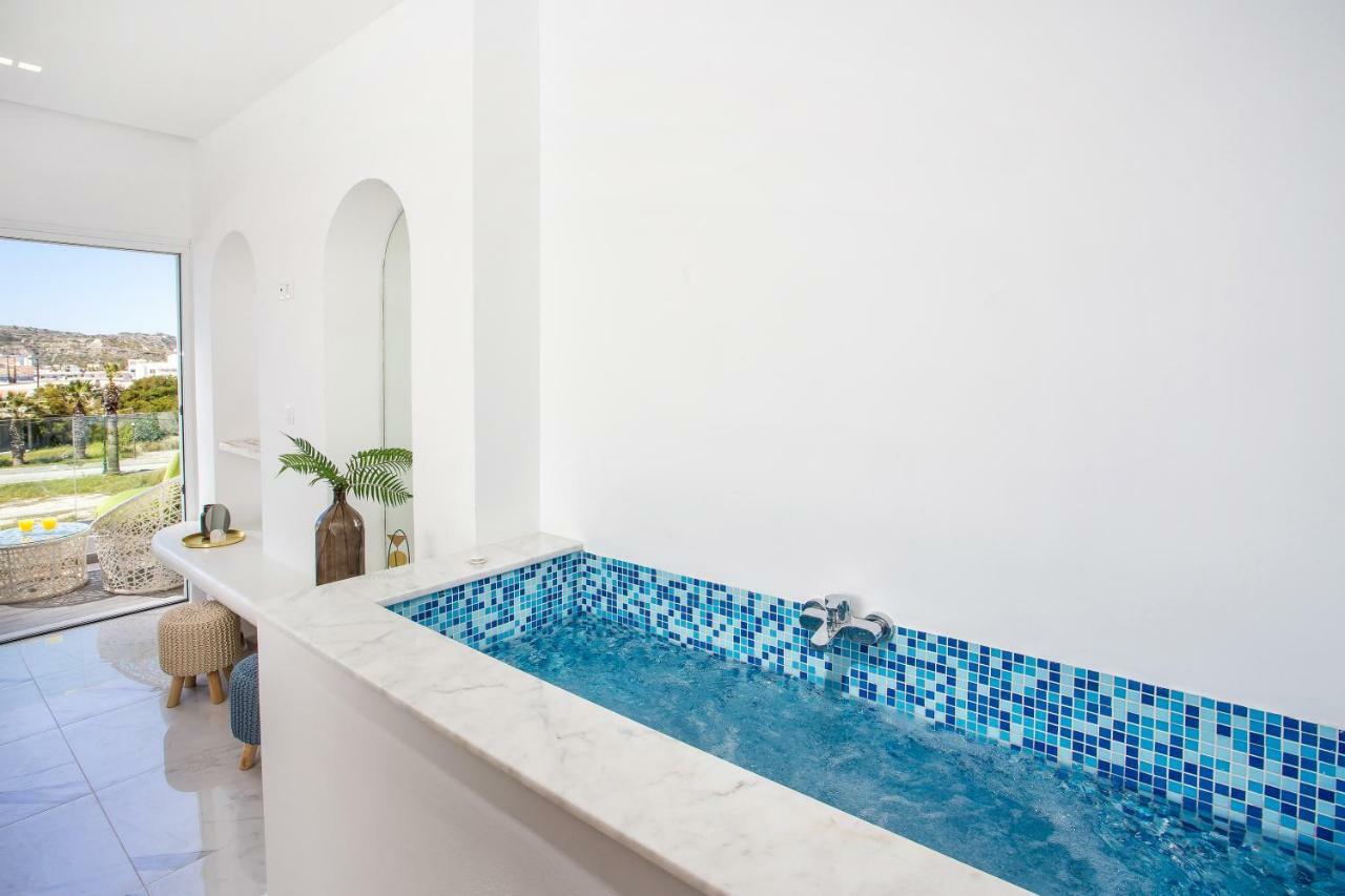 Ammos Luxury Suites 法里拉基 外观 照片